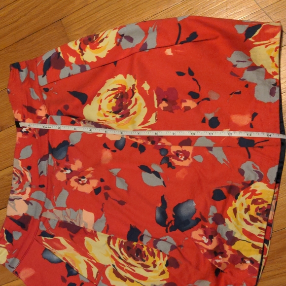 TRF collection Skirt - Picture 7 of 7